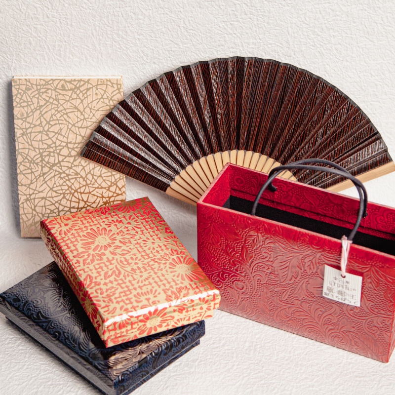 urushiの紙細工
